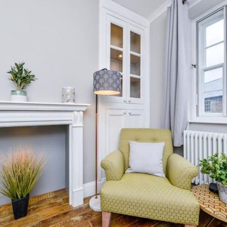 Victorian Townhouse - Stamford Centre - 2 Big Bedrooms, Living Room Kitchen Etc Tastefully Decorated Ngoại thất bức ảnh